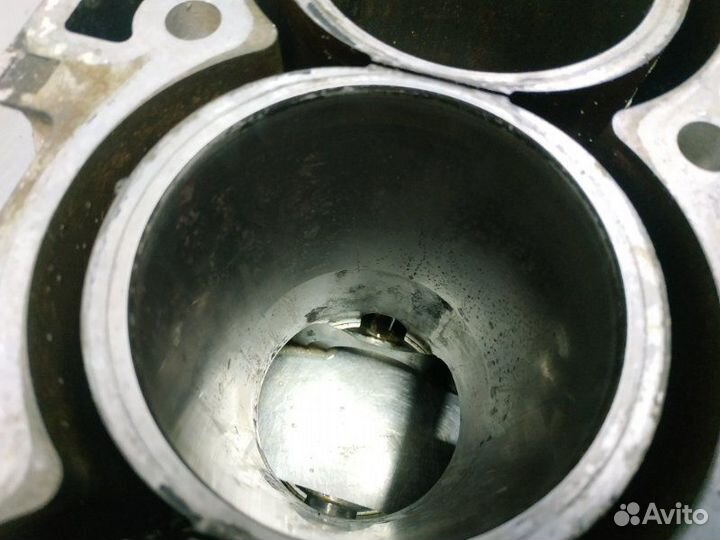 Блок двигателя Nissan Primera P12 QR20DE 2001-2007