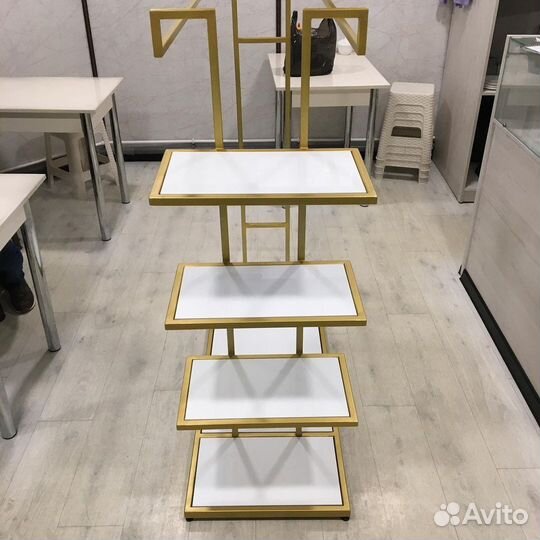 Стойка для одежды напольная