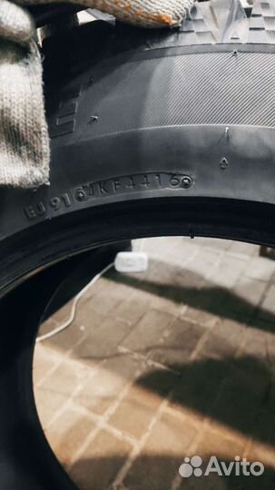Bridgestone Blizzak RFT 255/55 R18 109Q