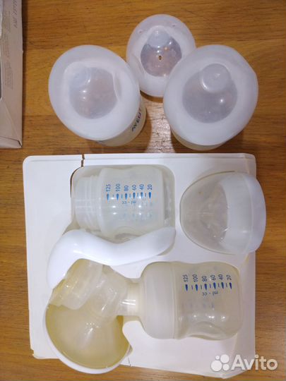 Молокоотсос avent ручной