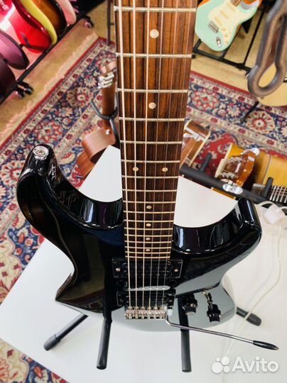 Электрогитара Yamaha ERG121