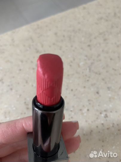 Burberry помада