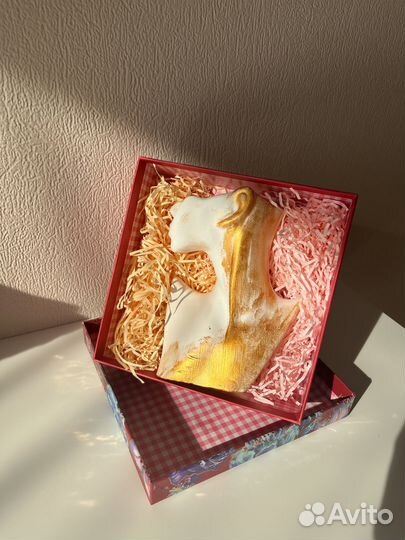 Кашпо в подарок голова девушки