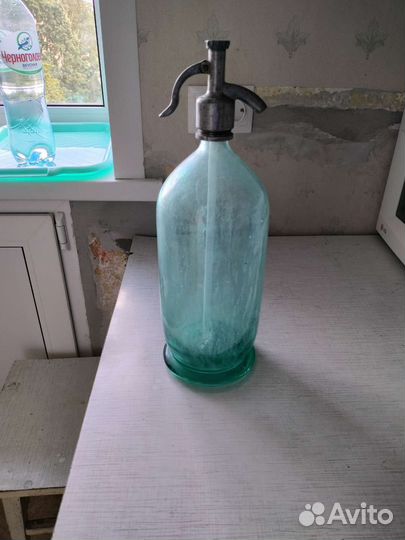 Бутылка стеклянная
