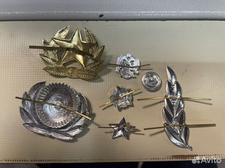 Нашивки, значки, пуговицы герб, звезда, СССР