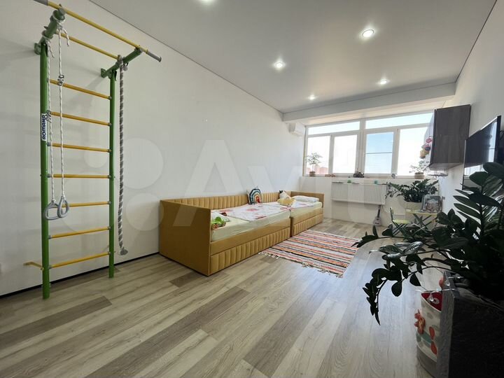 2-к. квартира, 72,3 м², 3/3 эт.