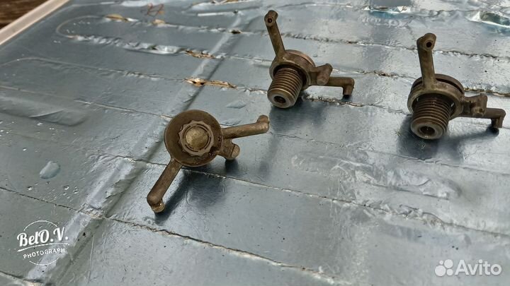 Форсунка мсляная Ниссан 3.5 4.0 V35DE VQ40DE