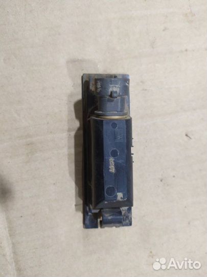 Фонарь освещения номерного знака Opel Corsa D