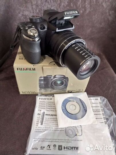Fujifilm S4300