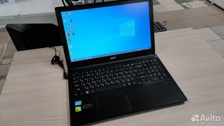 Быстрый Ноутбук i5 - 250 GB SSD - 4GB озу