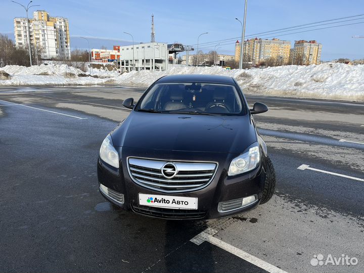 Opel Insignia 2.0 AT, 2012, 250 000 км