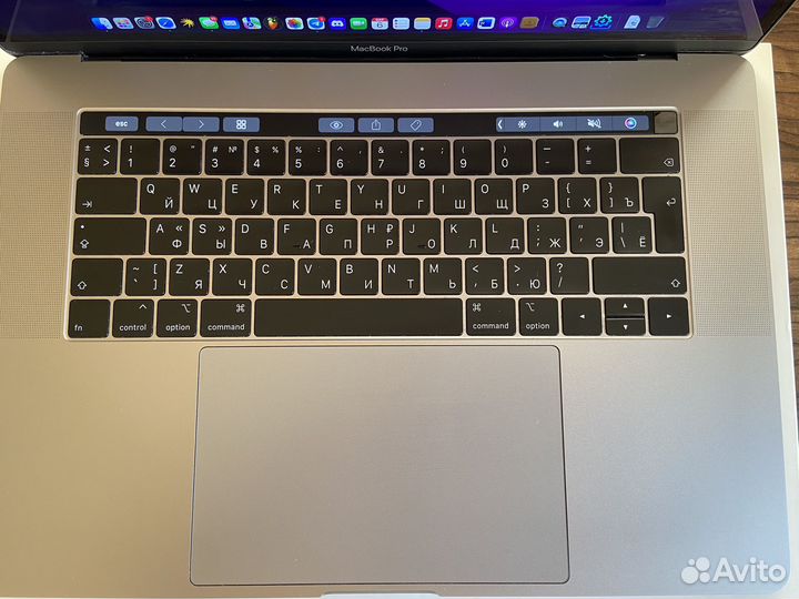Macbook pro 15 2019 i7