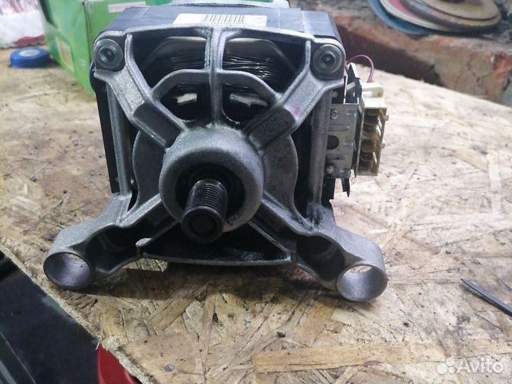 Двигататель стиральной машины