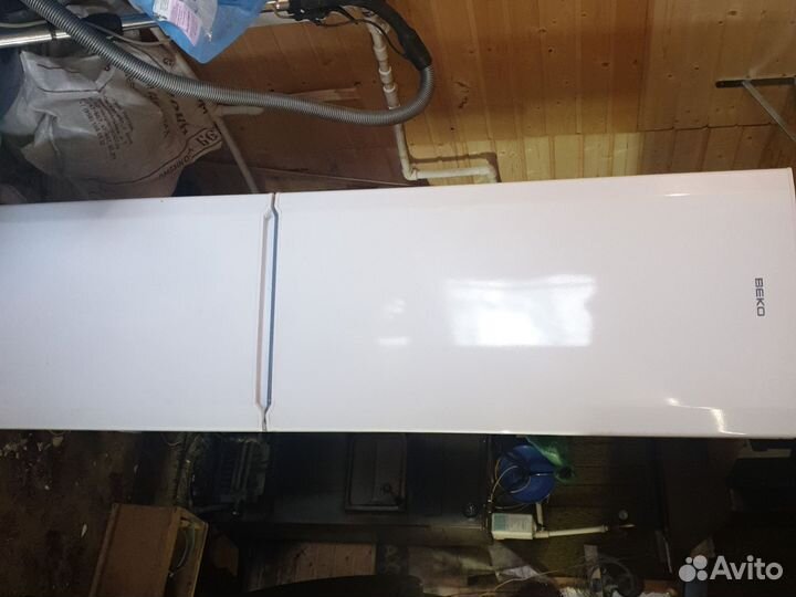 Холодильник beko