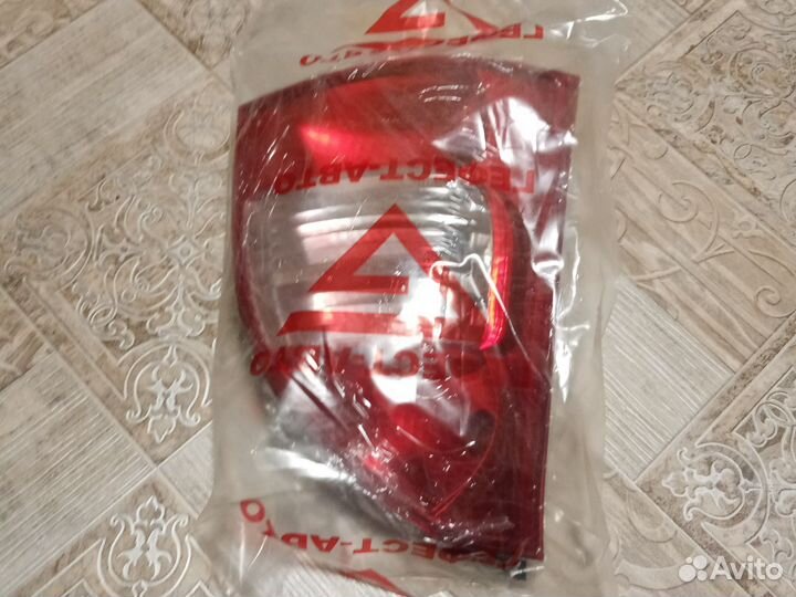 Задняя фара левая LADA калина универсал оригинал