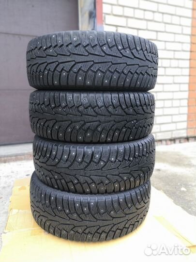 Nokian Tyres Hakkapeliitta 5 235/60 R16 104