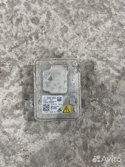 Блок ксеноновой лампы bmw f30