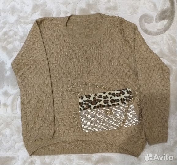 Продам Свитер стразы