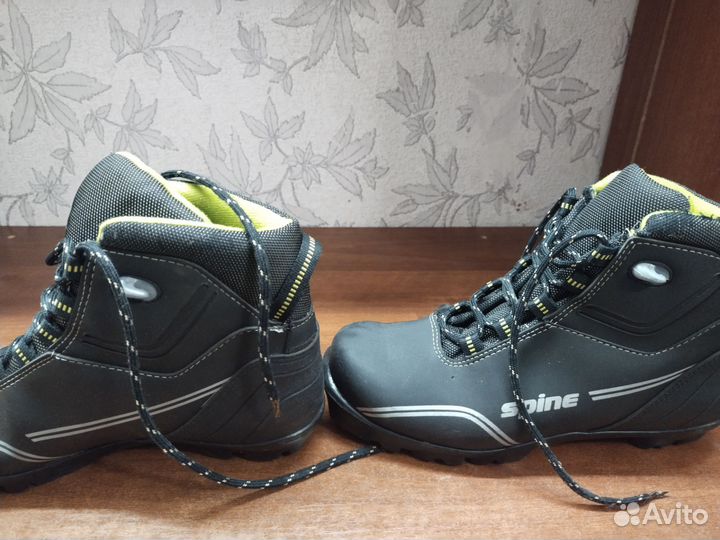 Лыжные ботинки 40 размер