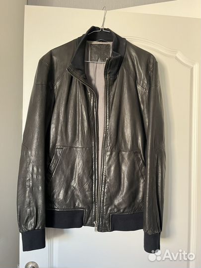 Кожаная куртка мужская chevignon L