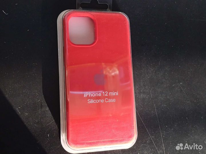 Чехол на iPhone 12 mini красный