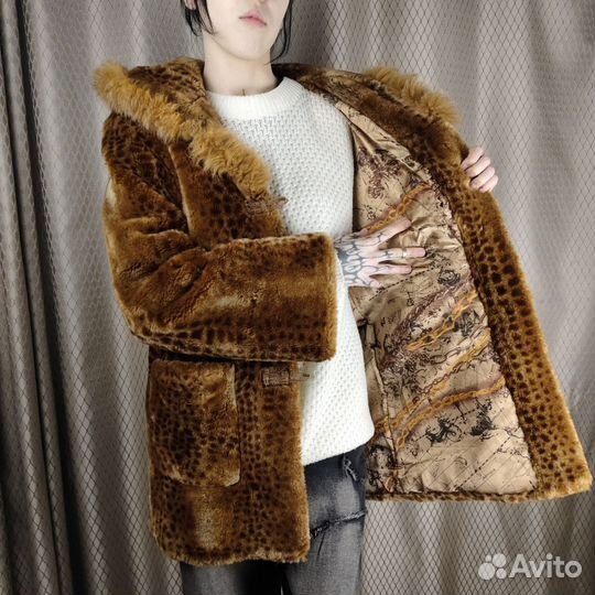 Шуба лиса рыжая с капюшоном коричневая длинная