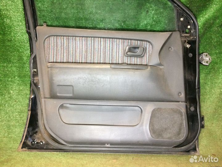 Дверь передняя левая Mitsubishi RVR N23W Черная вм