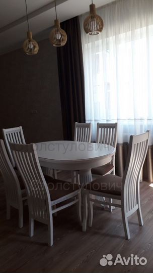 Столы и стулья