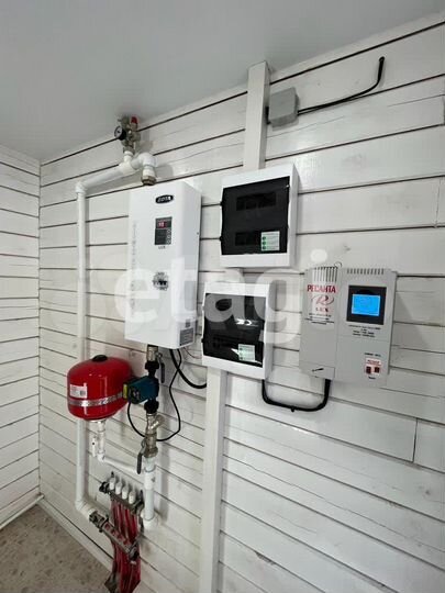 Дом 96,6 м² на участке 9 сот.