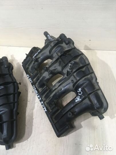 Коллектор впускной Ауди А6 С6 2.0 турбо 06F133201N