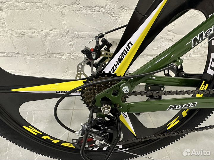 Велосипед Mercedes на литых дисках