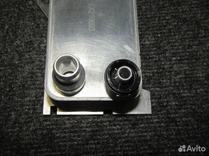 Радиатор АКПП Mercedes W222 A0995001300