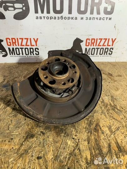 Ступица задняя левая Mercedes-Benz E-200 W211 M271