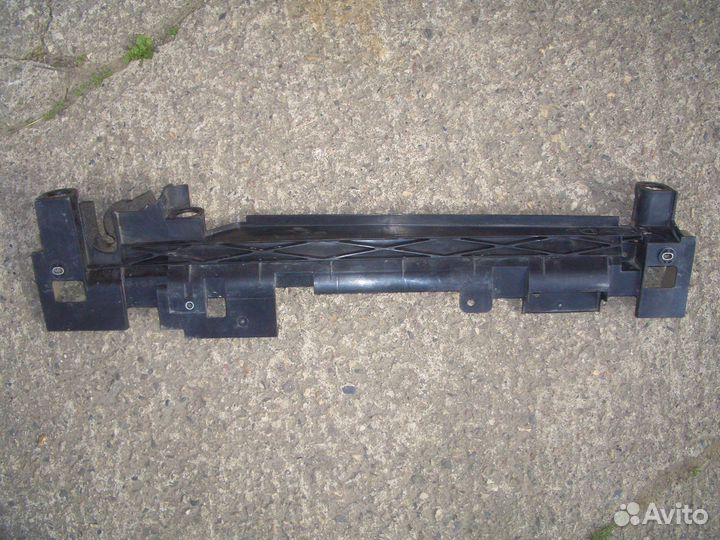 Кронштейн радиатора Ниссан Х-Трейл Т32 с 13