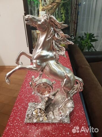 Статуэтка конь с часами Brunel