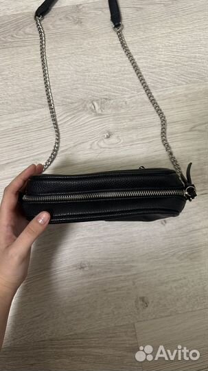 Сумка с цепью из stradivarius