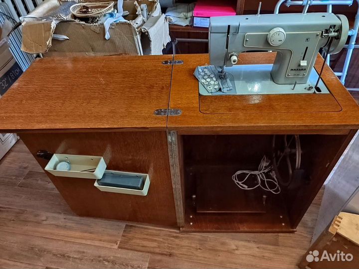 Швейная машина бу
