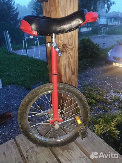 Уницикл, одноколесный велосипед