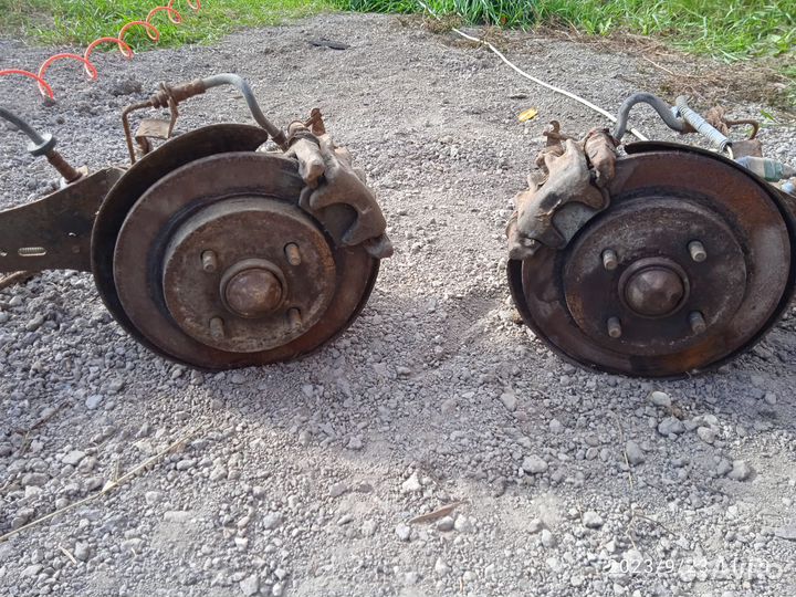 Запчасти на ford focus 1