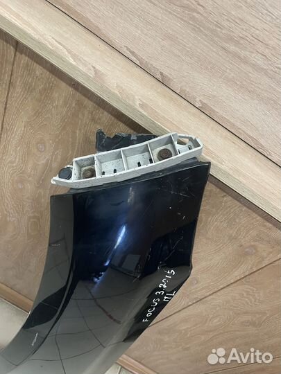 Крыло переднее левое Ford Focus 3 1729701