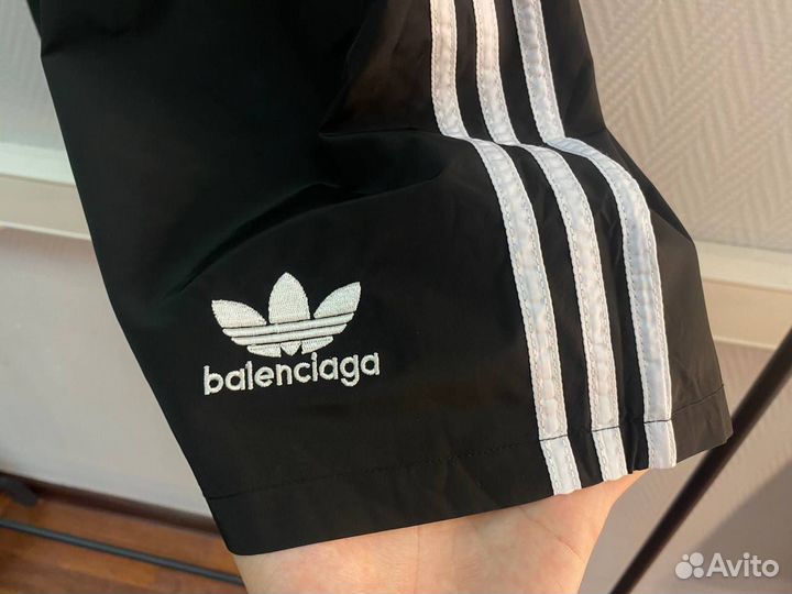 Шорты Adidas Balenciaga