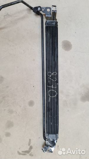 Масляный радиатор Bentley Bentayga