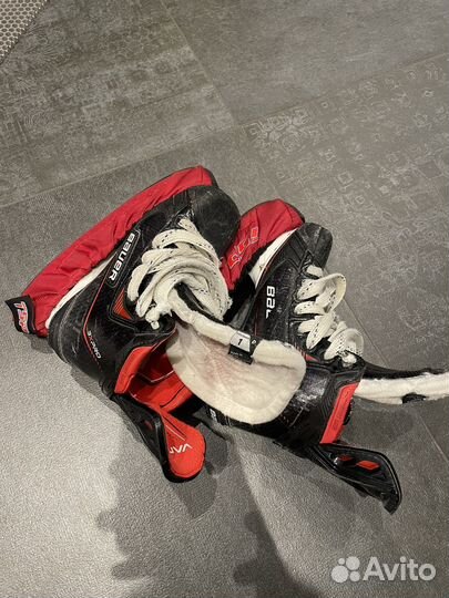 Хоккейные коньки bauer vapor 3x pro размер 1 D