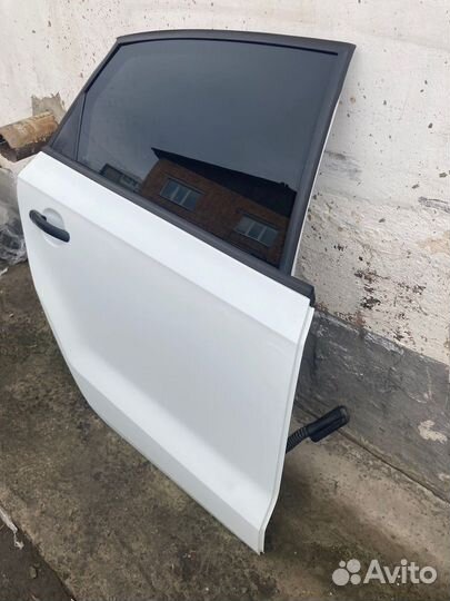 Дверь задняя Volkswagen polo седан