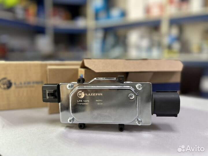 Блок управления вентилятором охл. ford focus 3