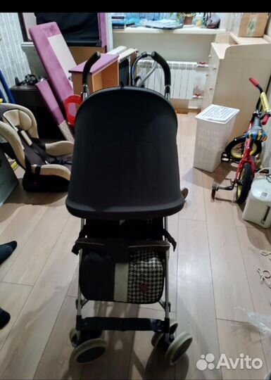 Коляска прогулочная