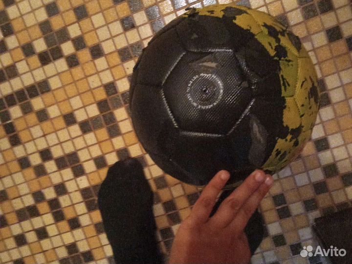 Футбольный мяч бу