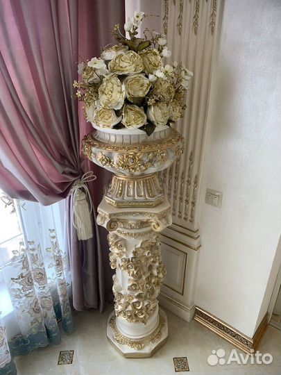 Вазы с цветами