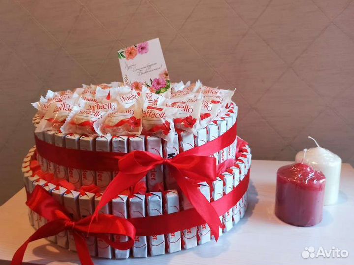 Торт из киндеров и раффаэлло