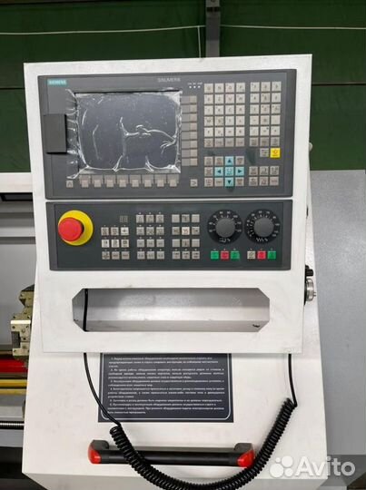 Токарный станок с чпу